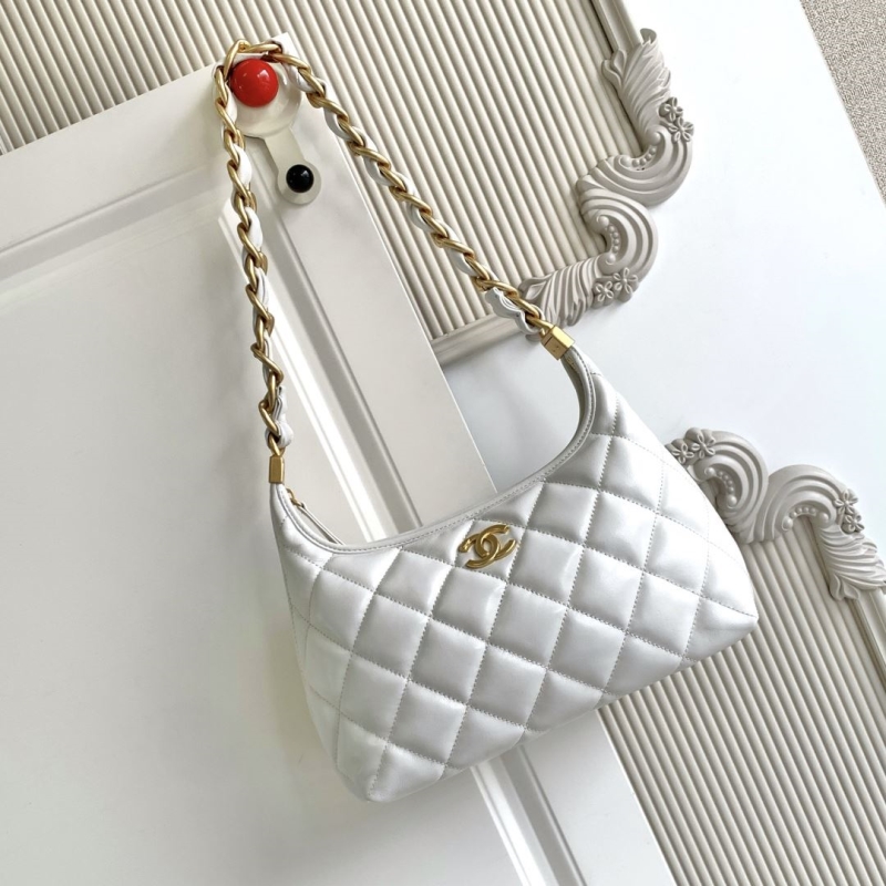 Ch**el hobo bags